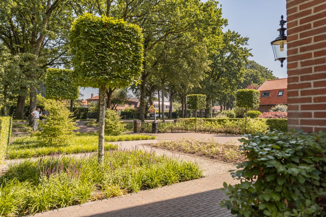 Photo 62 of Kon Wilhelminaweg 82