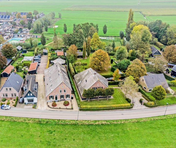 Foto 2 van Dorpsweg 98