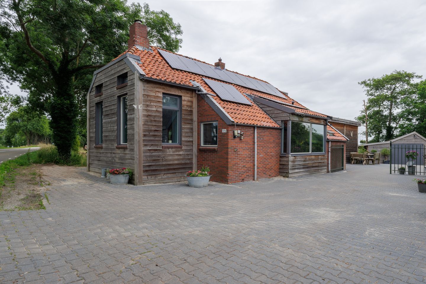 Foto 1 van Hoofdweg 173