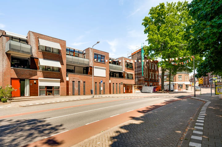 Photo 5 of Stationsstraat 8-A
