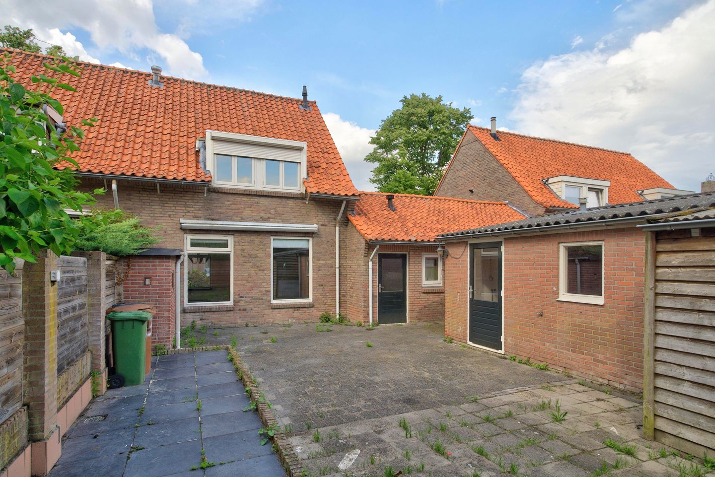 Foto 19 van Dr Feijstraat 38