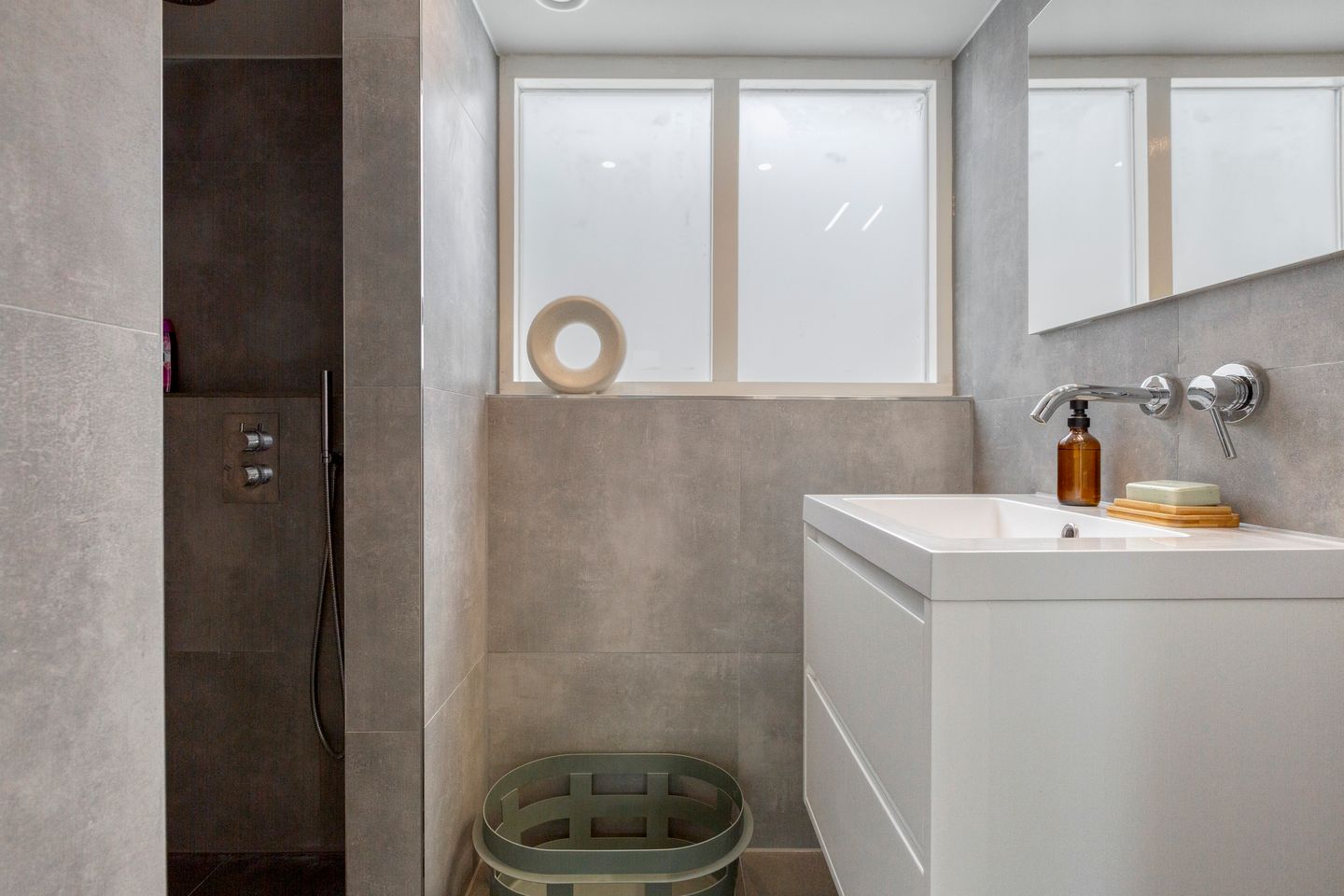 Photo 14 of Gerard Doustraat 58-4