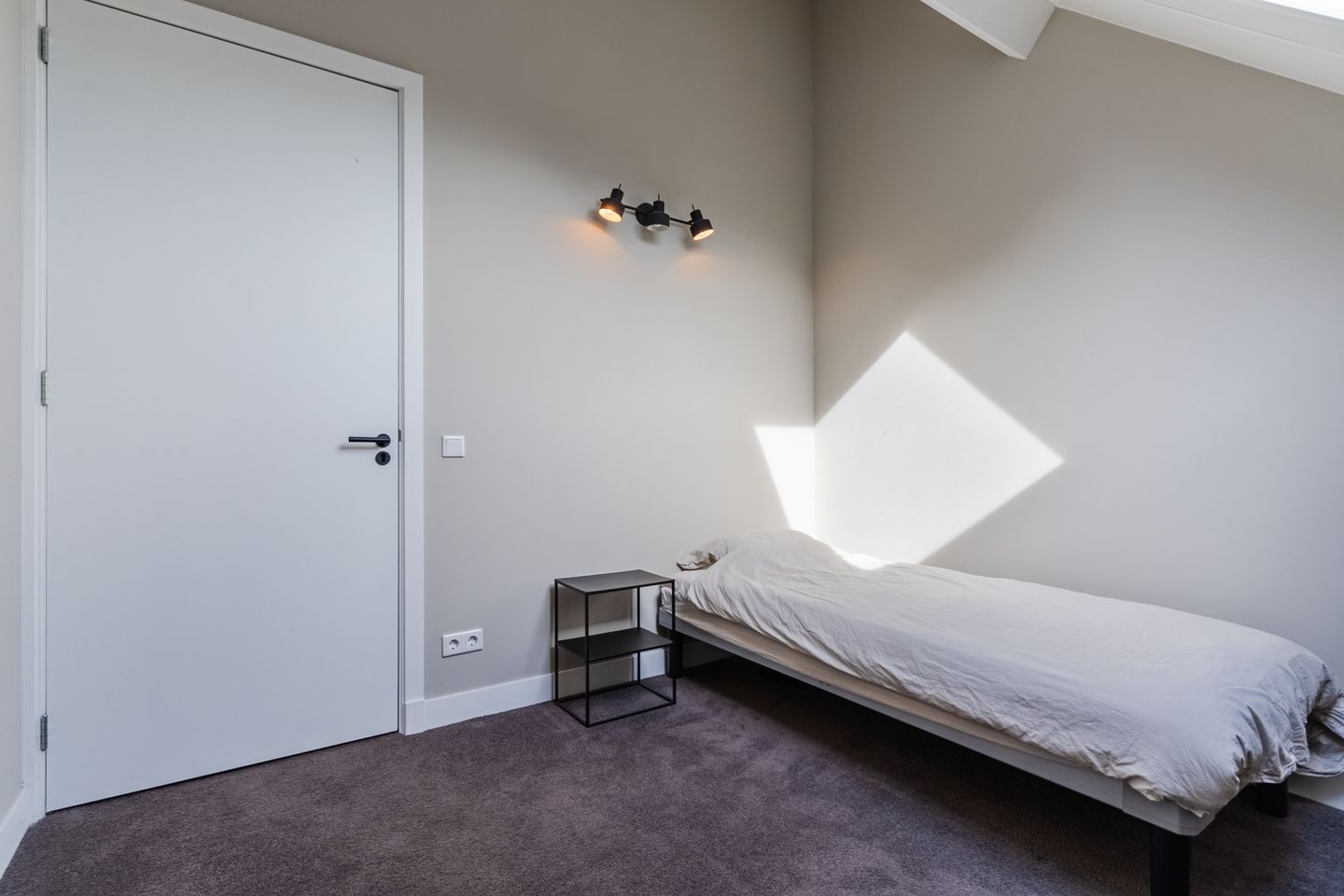 Foto 40 van Sluisstraat 74