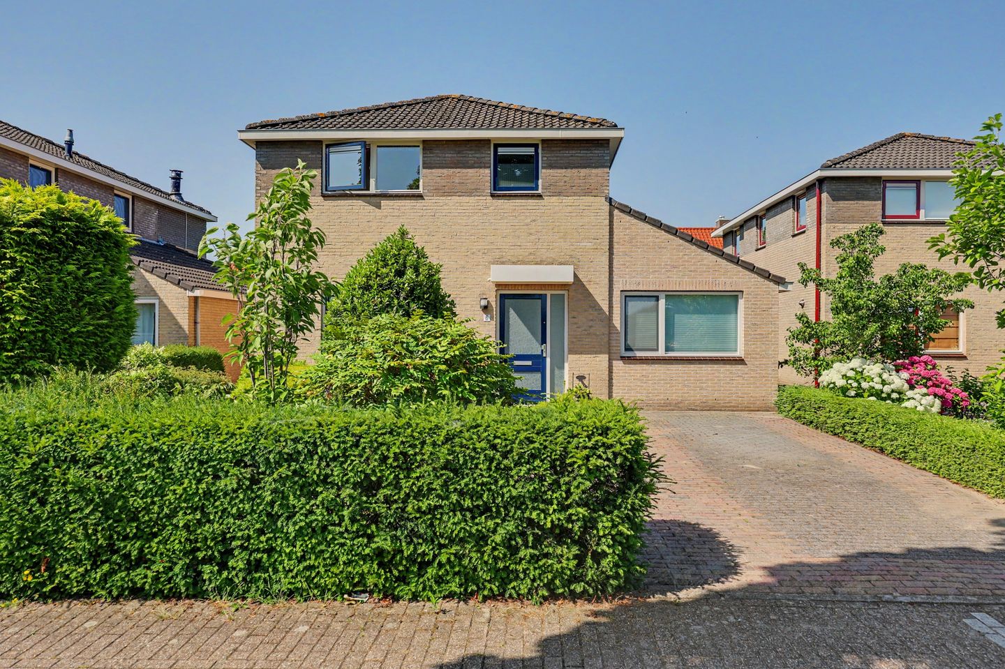 Foto 1 van Prins Clausstraat 6