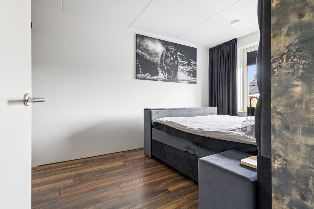 Photo 41 of H Vervoornstraat 18