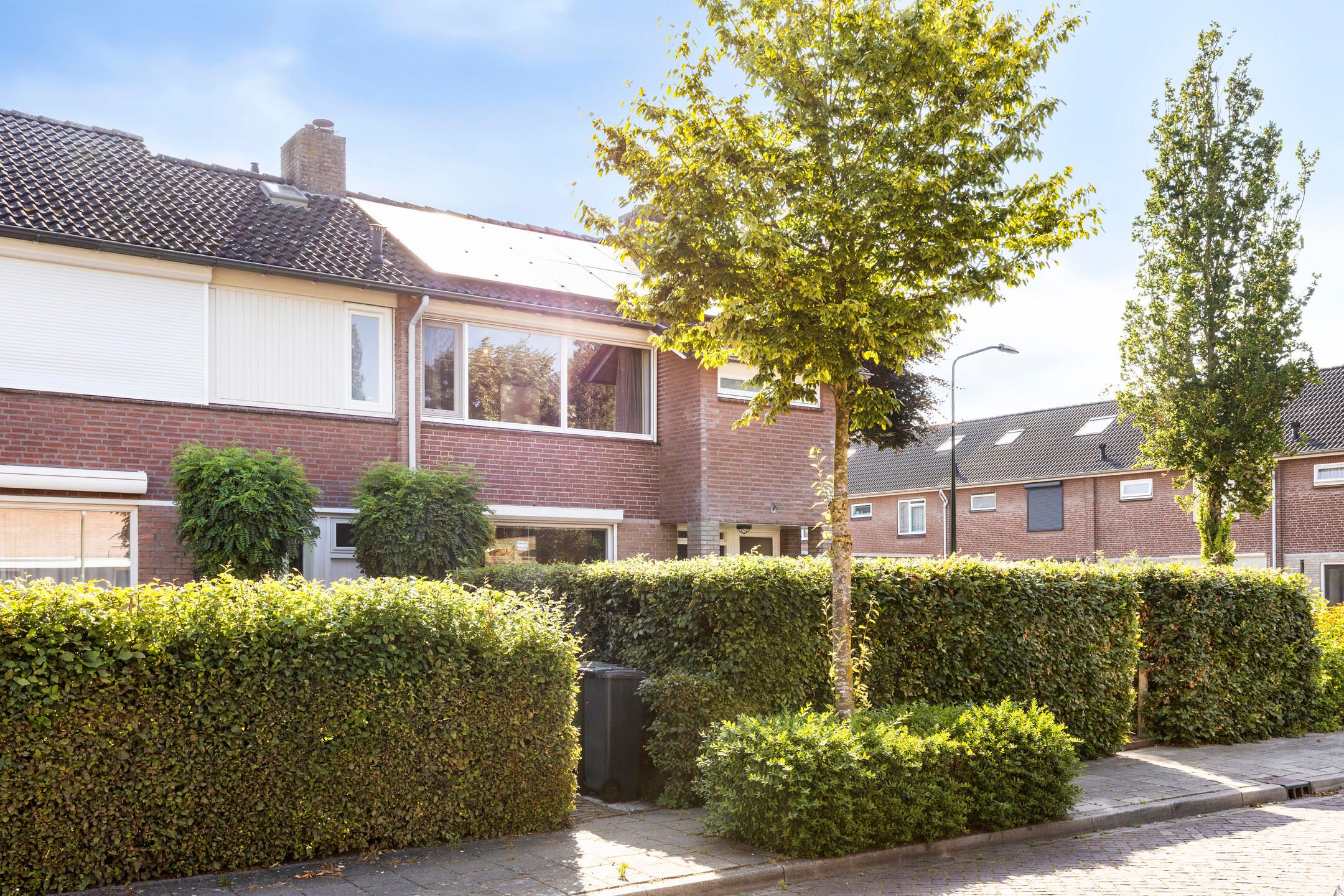 Photo 9 of Arthur van Schendelstraat 1