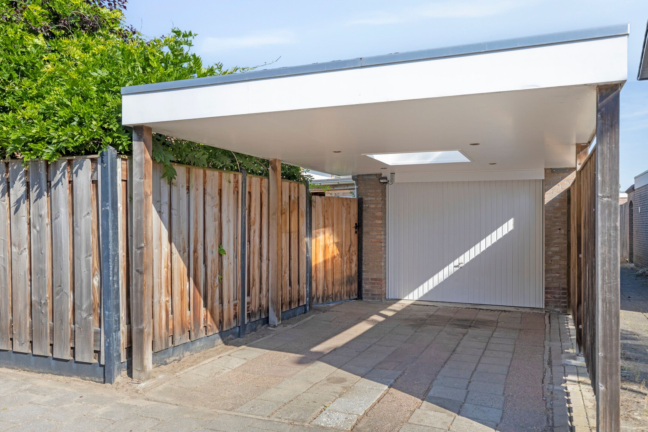 Photo 12 of Arthur van Schendelstraat 1