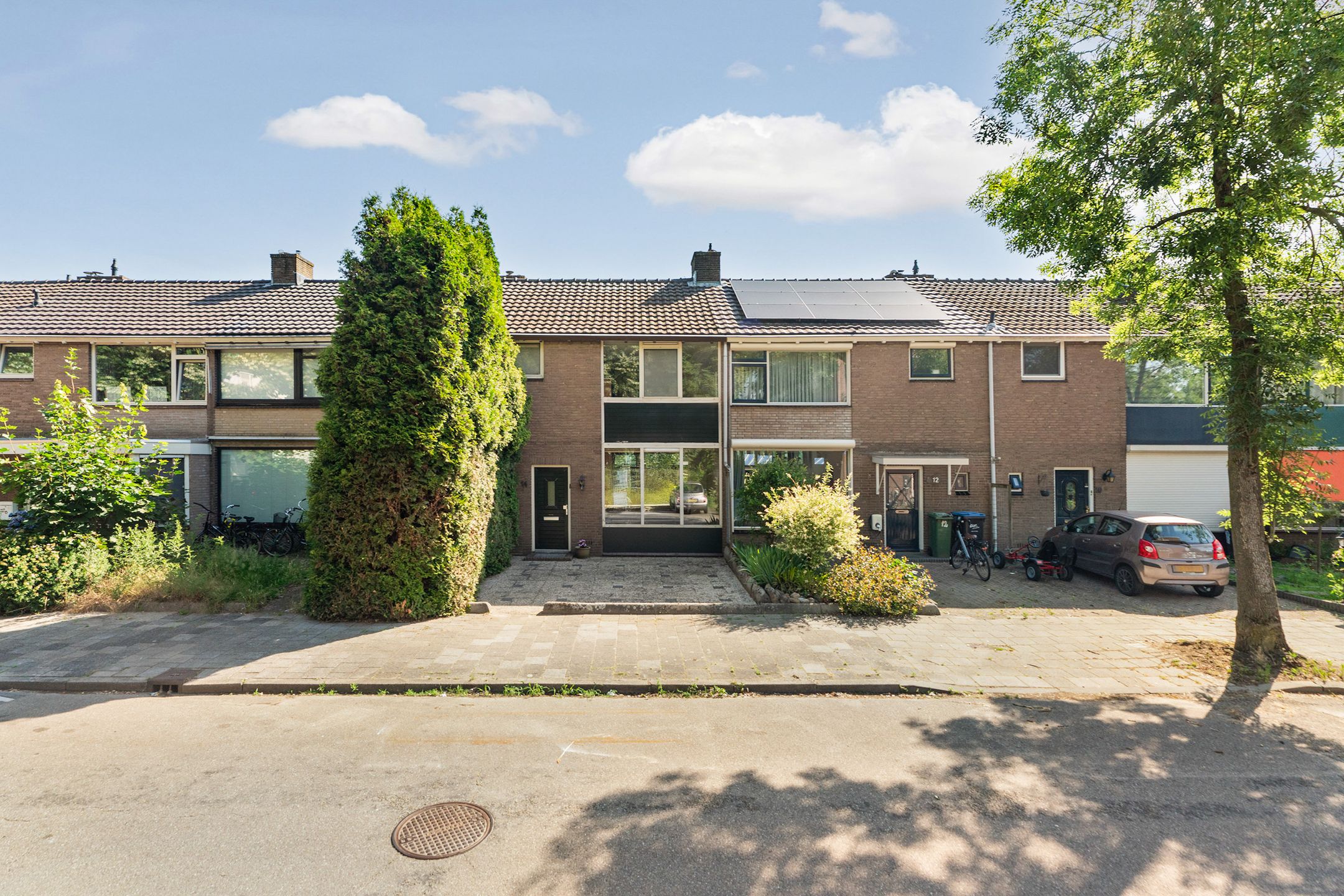 Foto 42 van Balladestraat 14