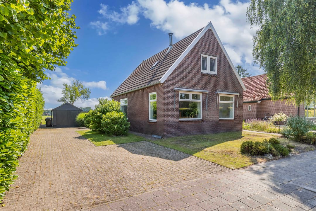 Foto 1 van Kerkweg 12