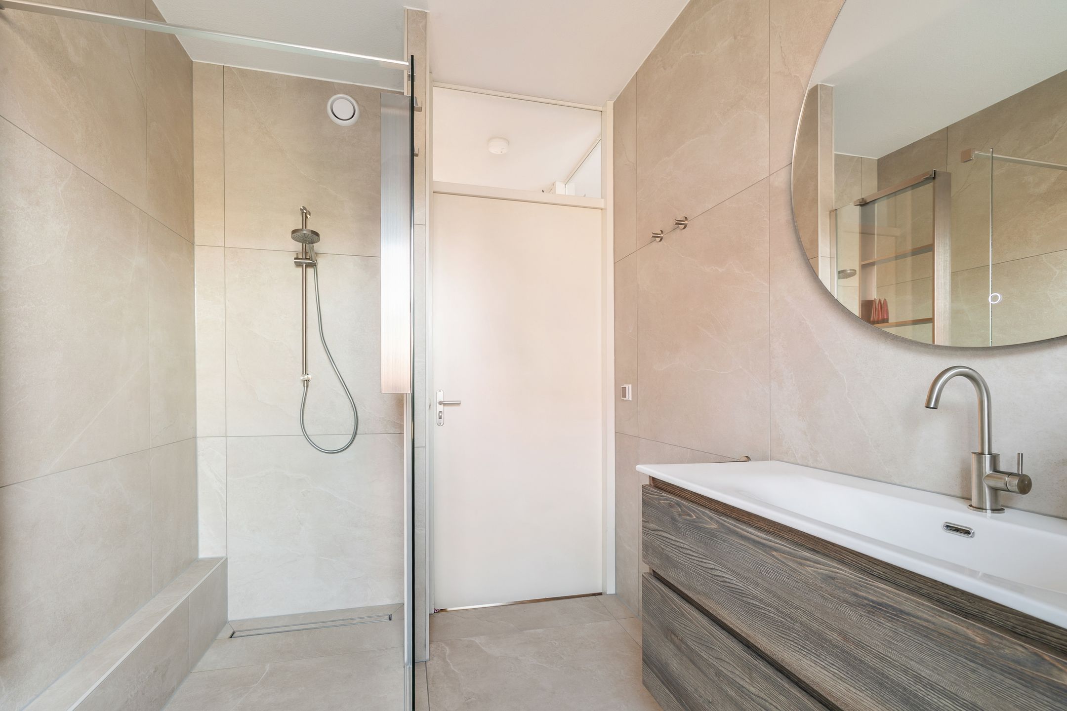 Photo 21 of Groenlingstraat 43