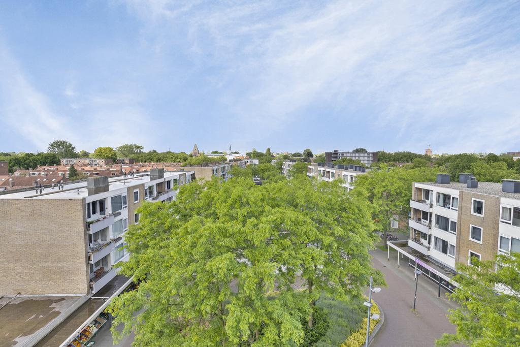 Photo 26 of Mgr. Leijtenstraat 30