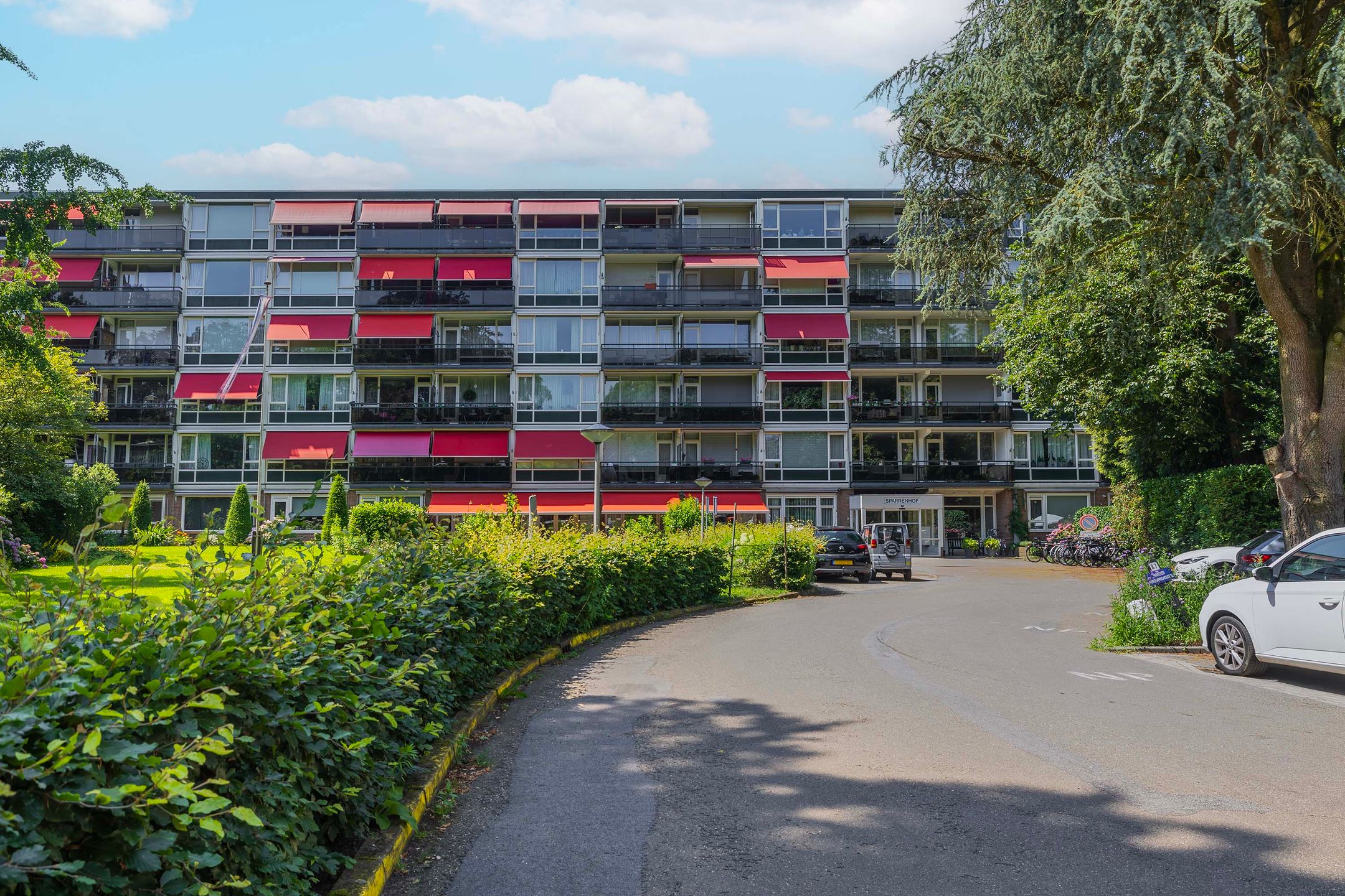 Stationsweg 92- 92 515