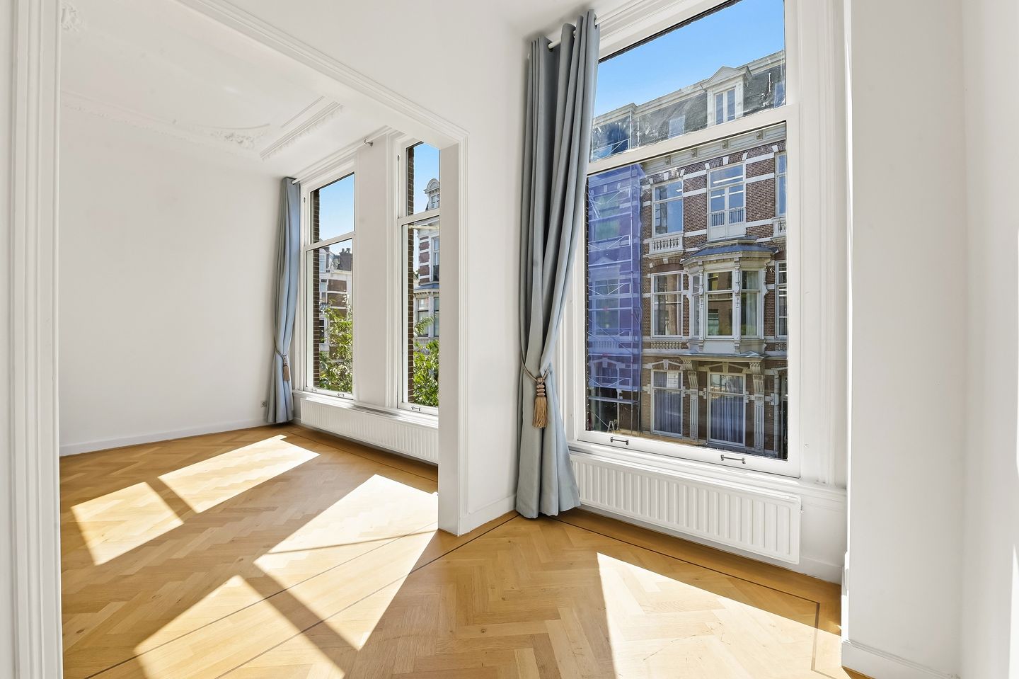 Foto 44 van Nassau Dillenburgstraat 4