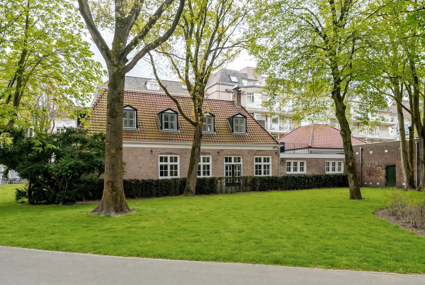 Photo 5 of Catharinastraat 21-F