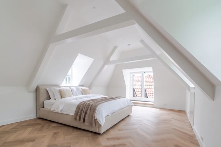 Photo 4 of Catharinastraat 21-F