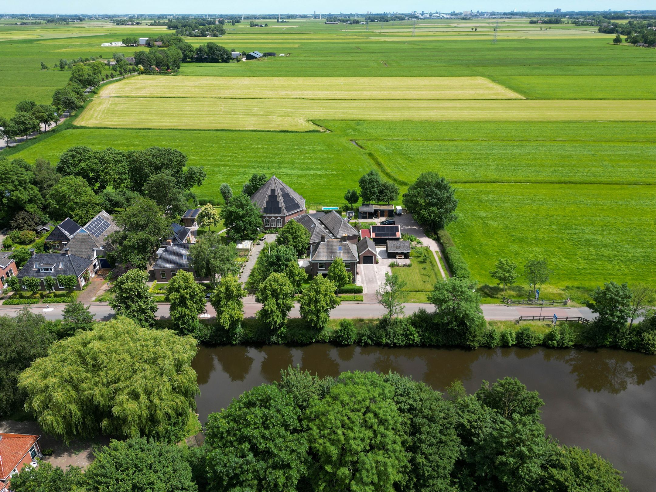 Photo 81 of Hoendiep 45