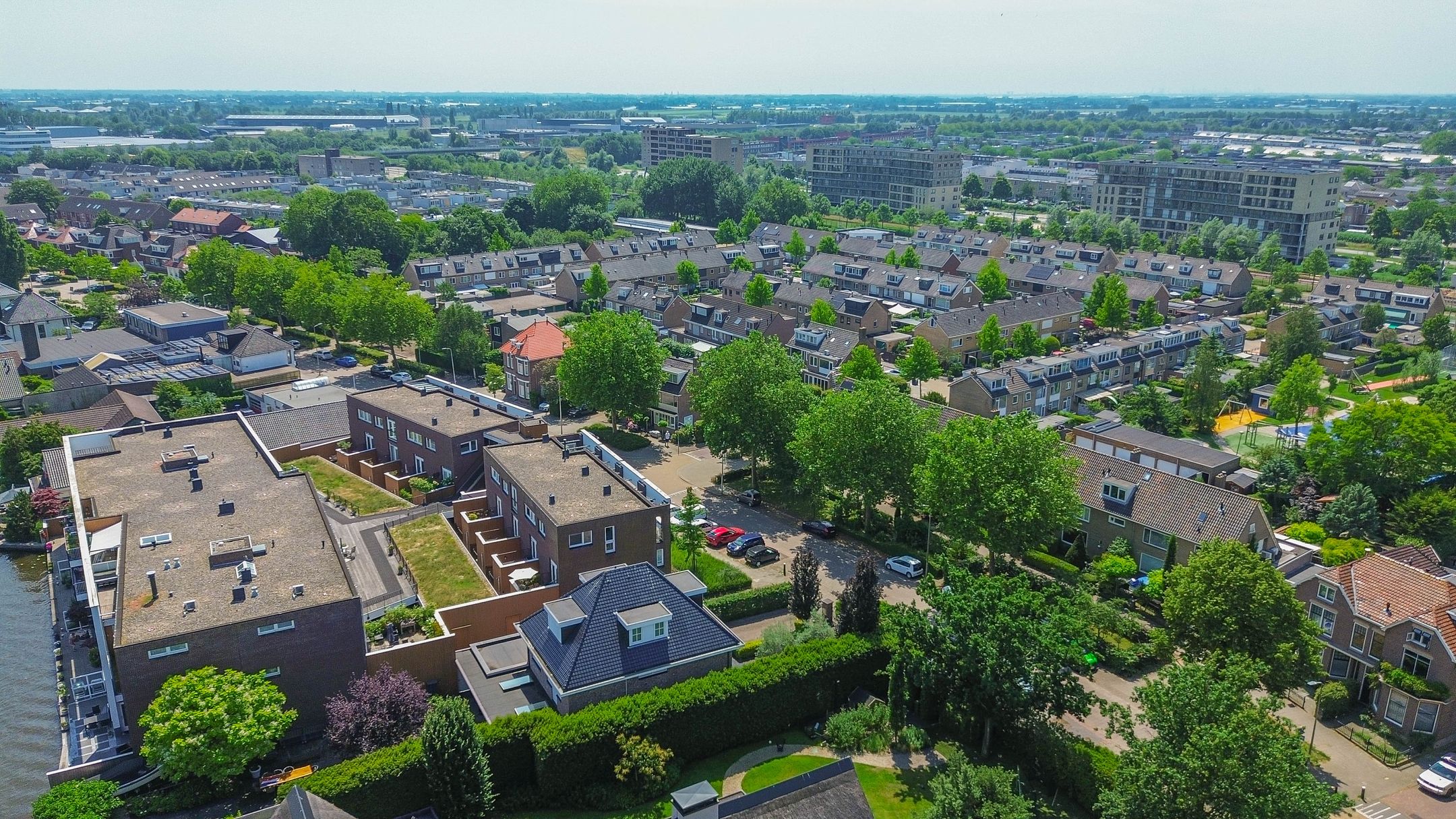 Photo 54 of Prins Hendrikstraat 66-D