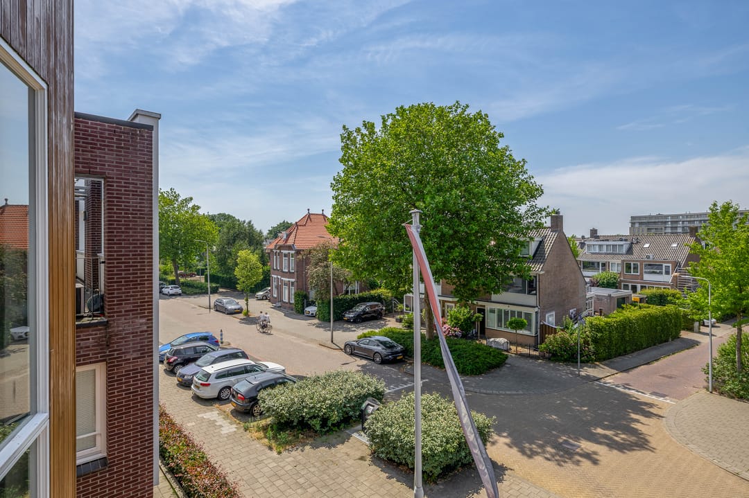 Photo 43 of Prins Hendrikstraat 66-D