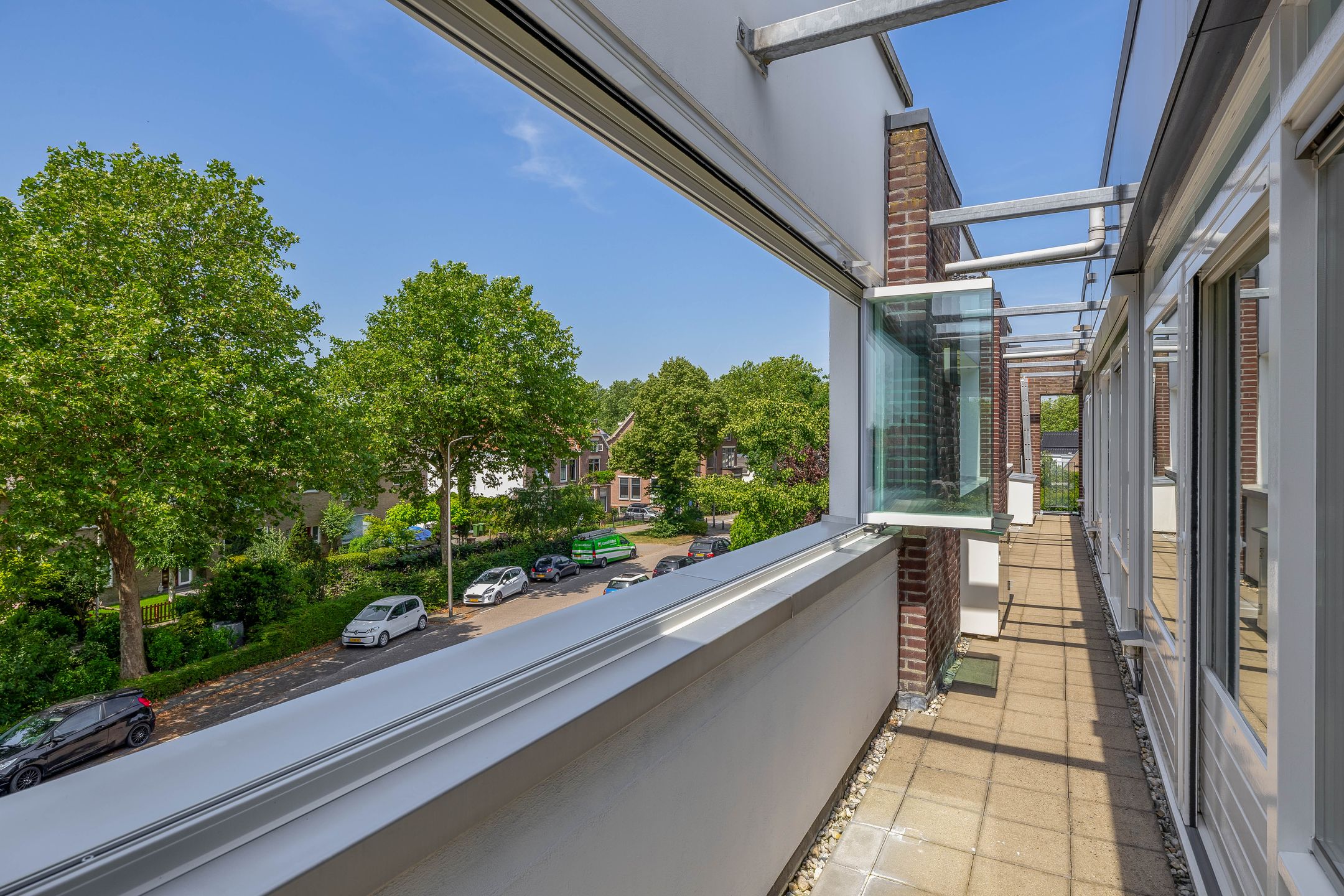 Photo 42 of Prins Hendrikstraat 66-D