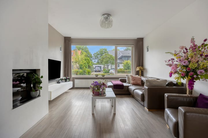 Tussenwoning te koop: De Glazenmaker 56, Veldhoven