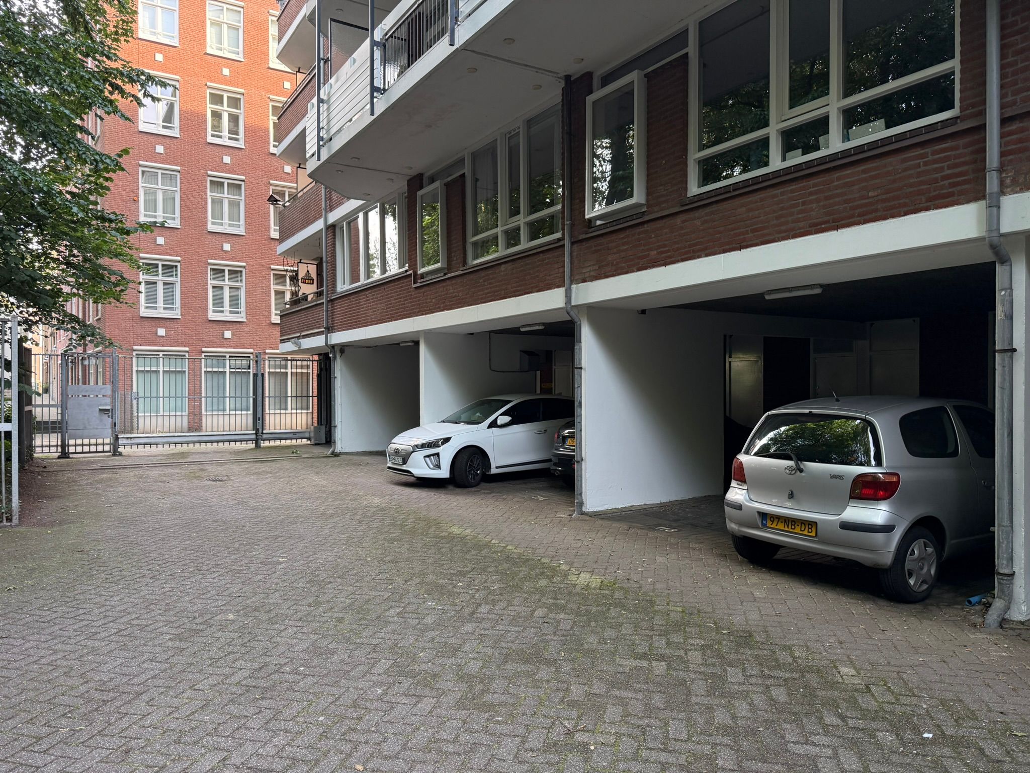 Photo 3 of Frederikstraat