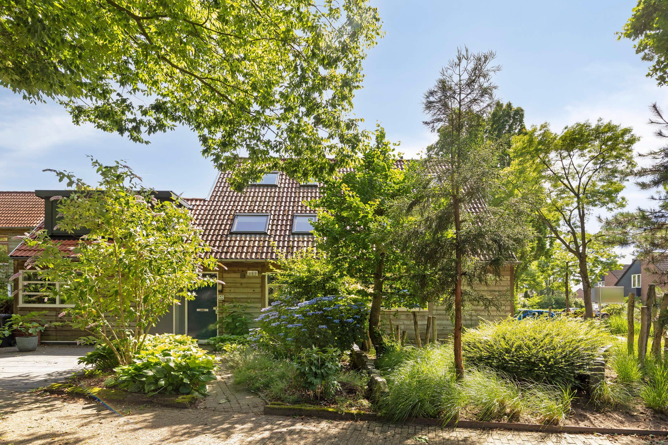 Dennelaar 27 