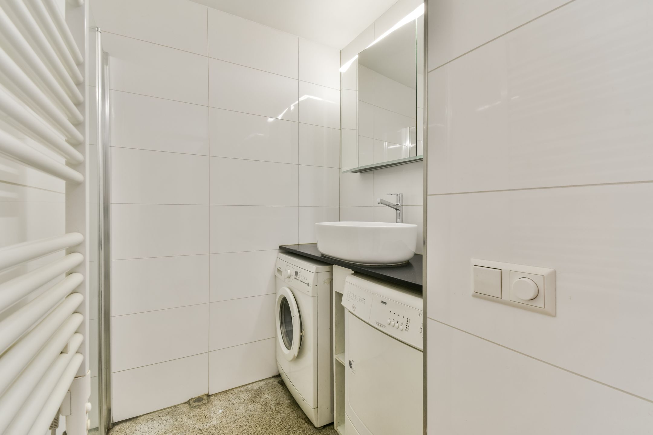 Photo 12 of Tielstraat 69