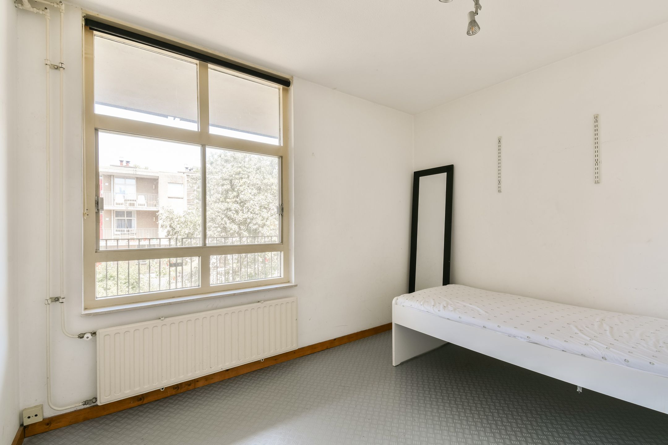 Photo 15 of Tielstraat 69