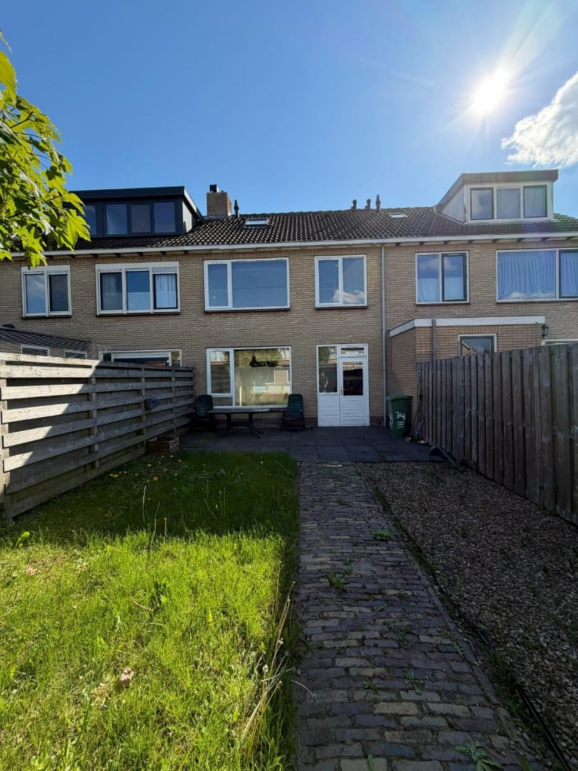 Foto 1 van Dokter Bloemstraat 34