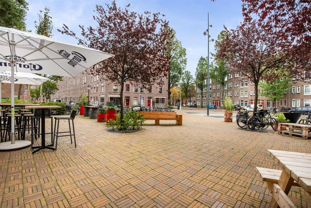Photo 47 of Von Zesenstraat 360