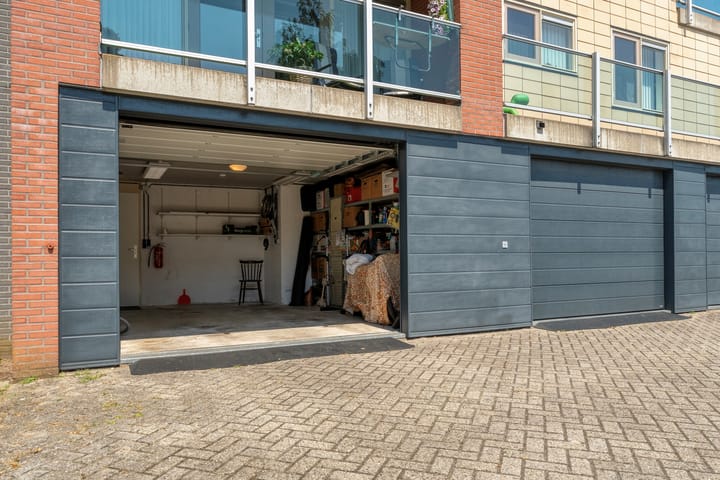 Photo 4 of Baron van Fridaghstraat 133