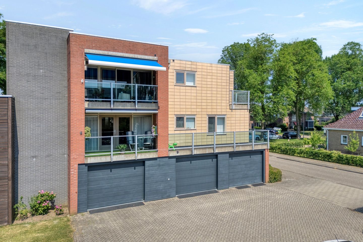 Photo 44 of Baron van Fridaghstraat 133