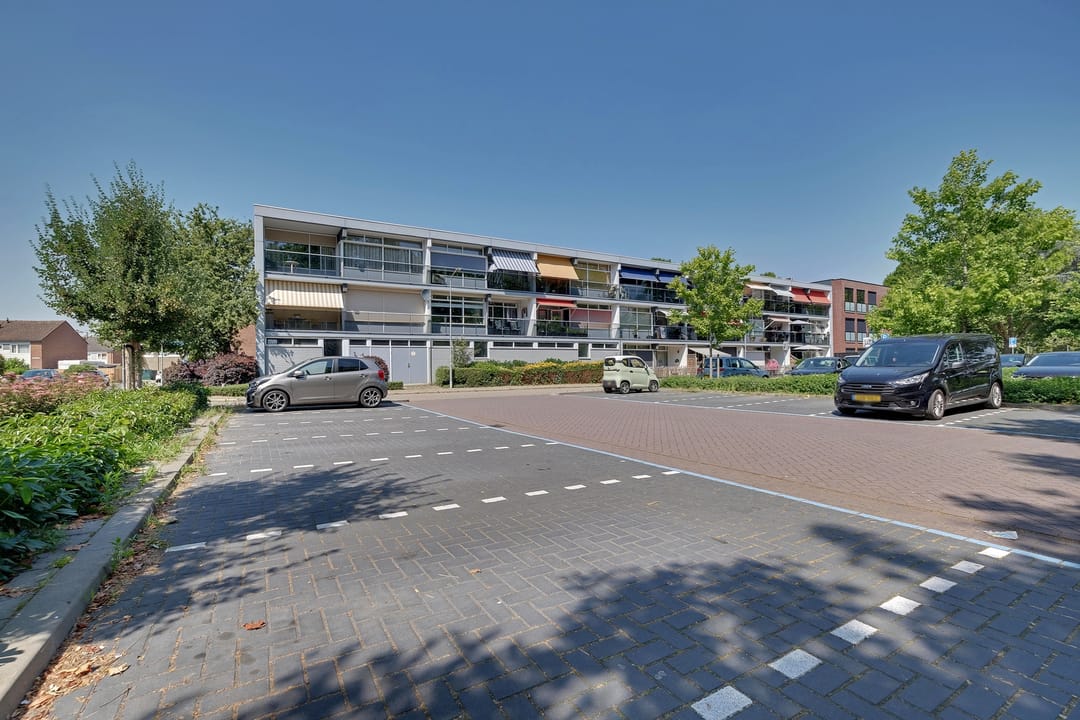 Photo 28 of Vondellaan 41