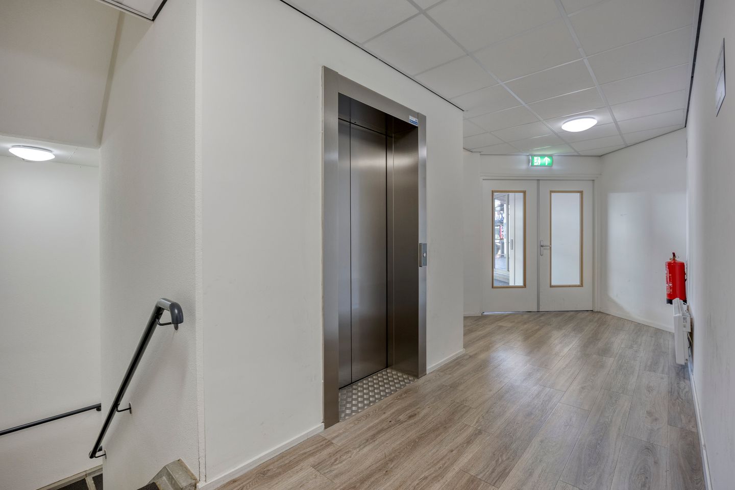 Photo 34 of Promenade 317