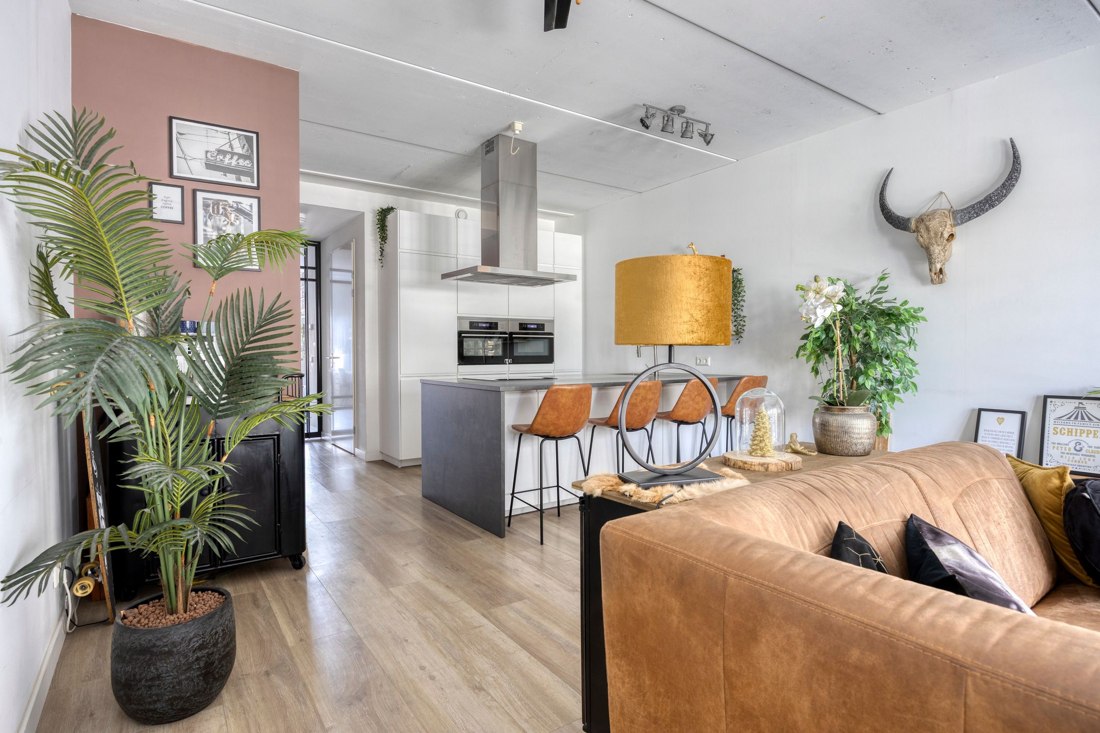 Photo 21 of Promenade 317