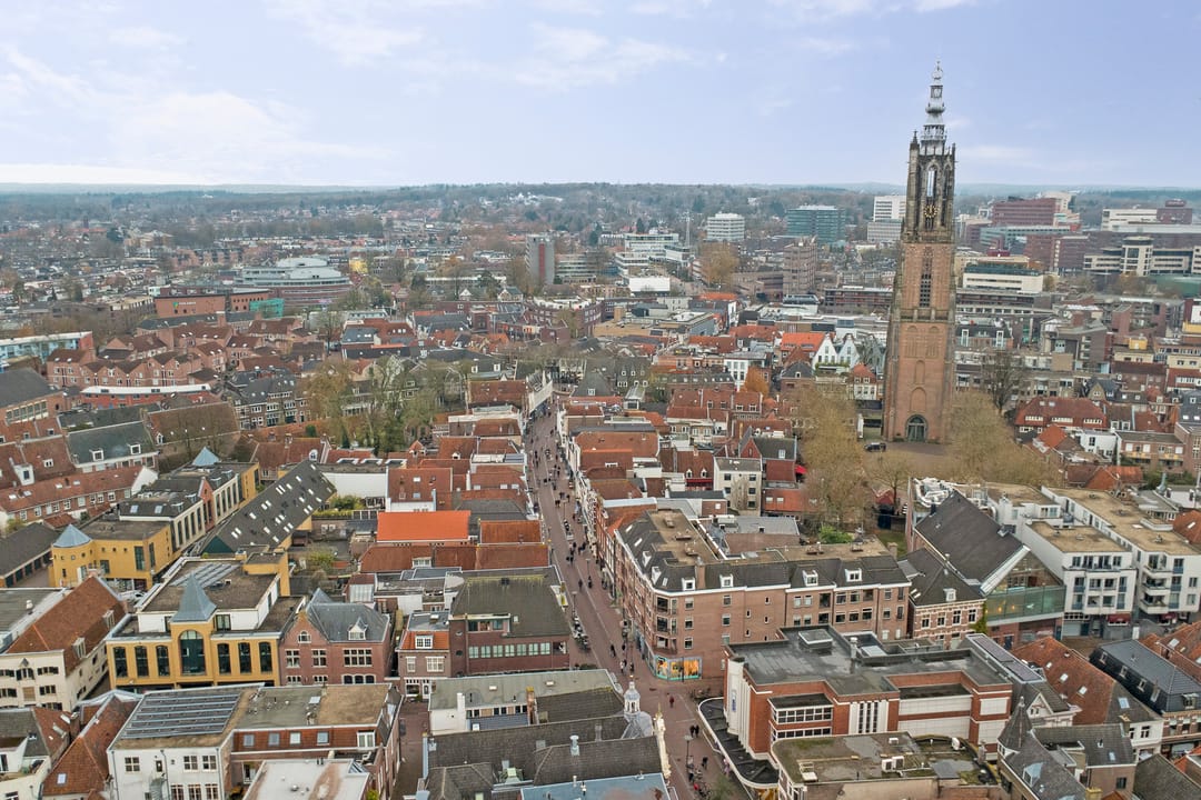 Photo 37 of Mooierstraat 39