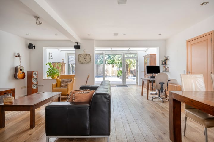 Hoekwoning te koop: Foxtrotstraat 1, Venray