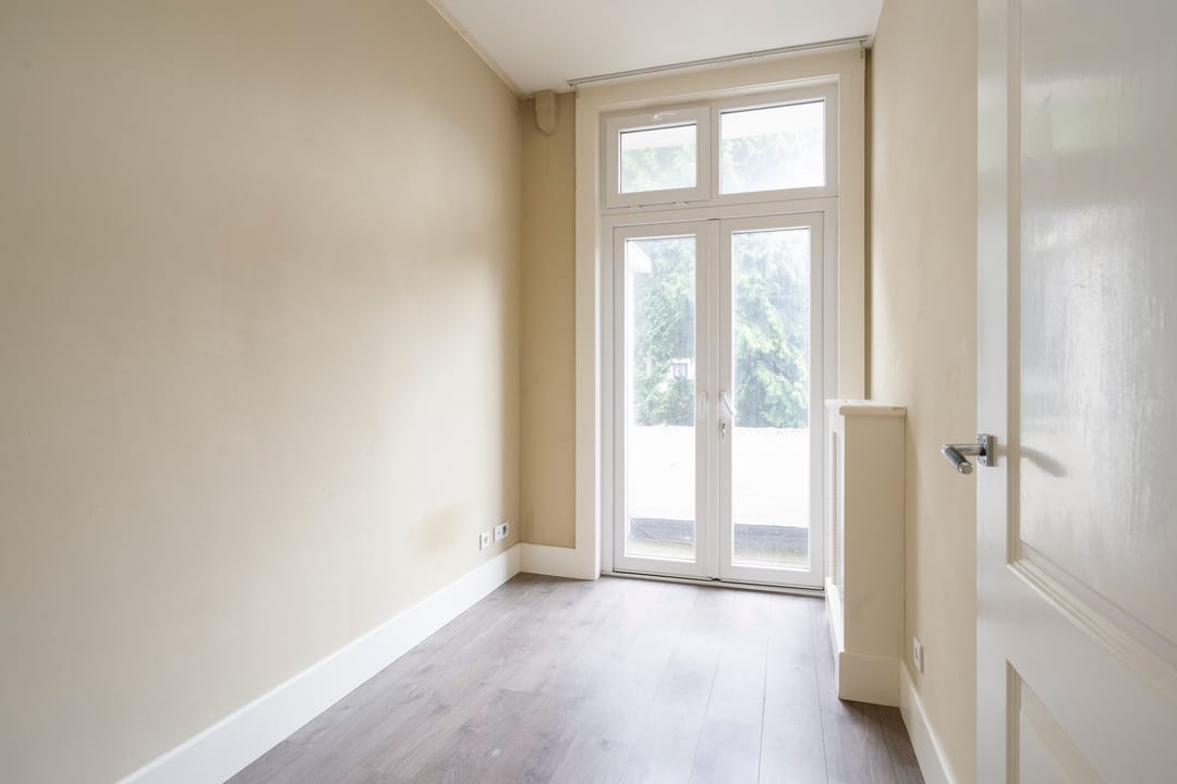 Photo 11 of Wolfhezestraat 84