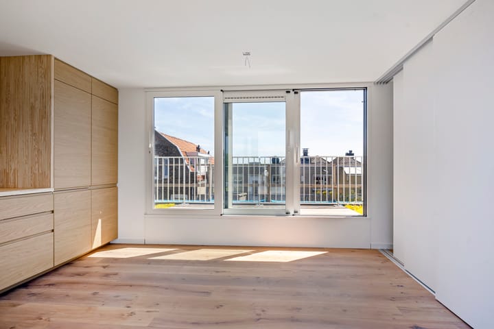 Foto 4 van Von Zesenstraat 184