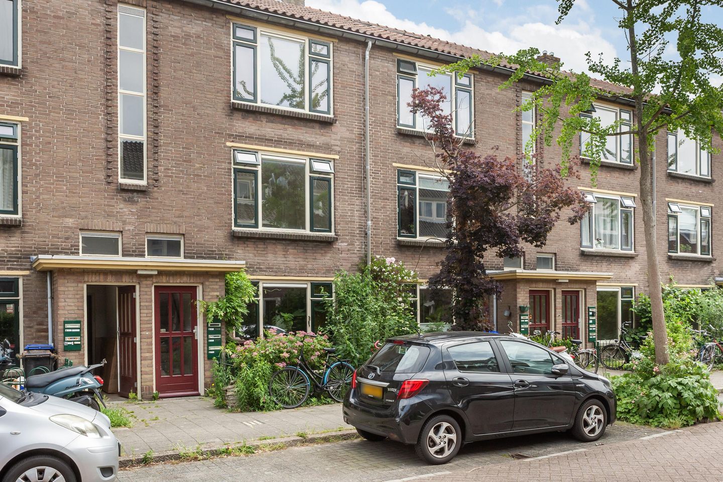 Foto 1 van Kneppelhoutstraat 17-BS