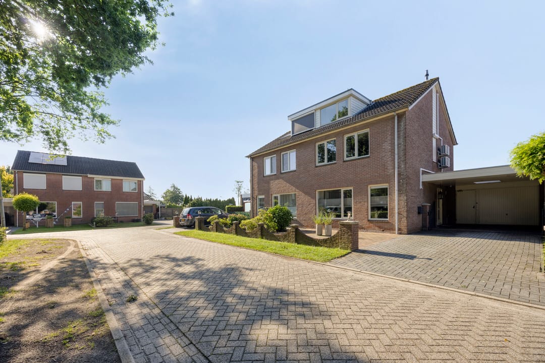 Foto 46 van Veenbes 38