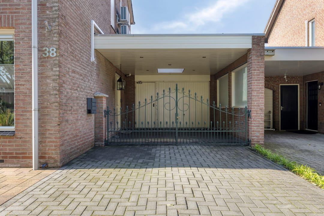 Foto 43 van Veenbes 38