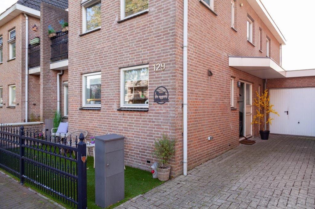 Photo 2 of Rademakerstraat 129