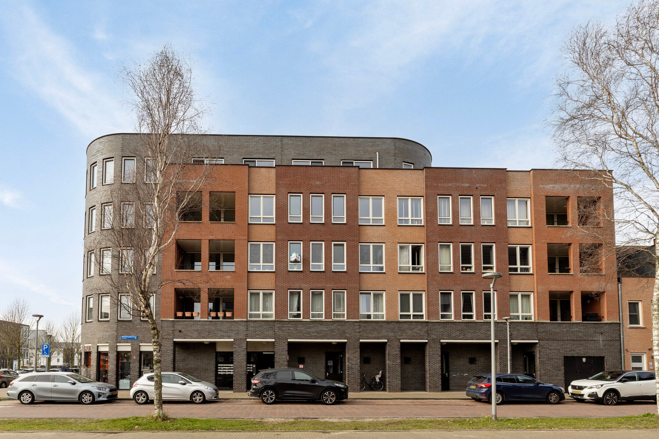 Photo 24 of Nederlandstraat 31