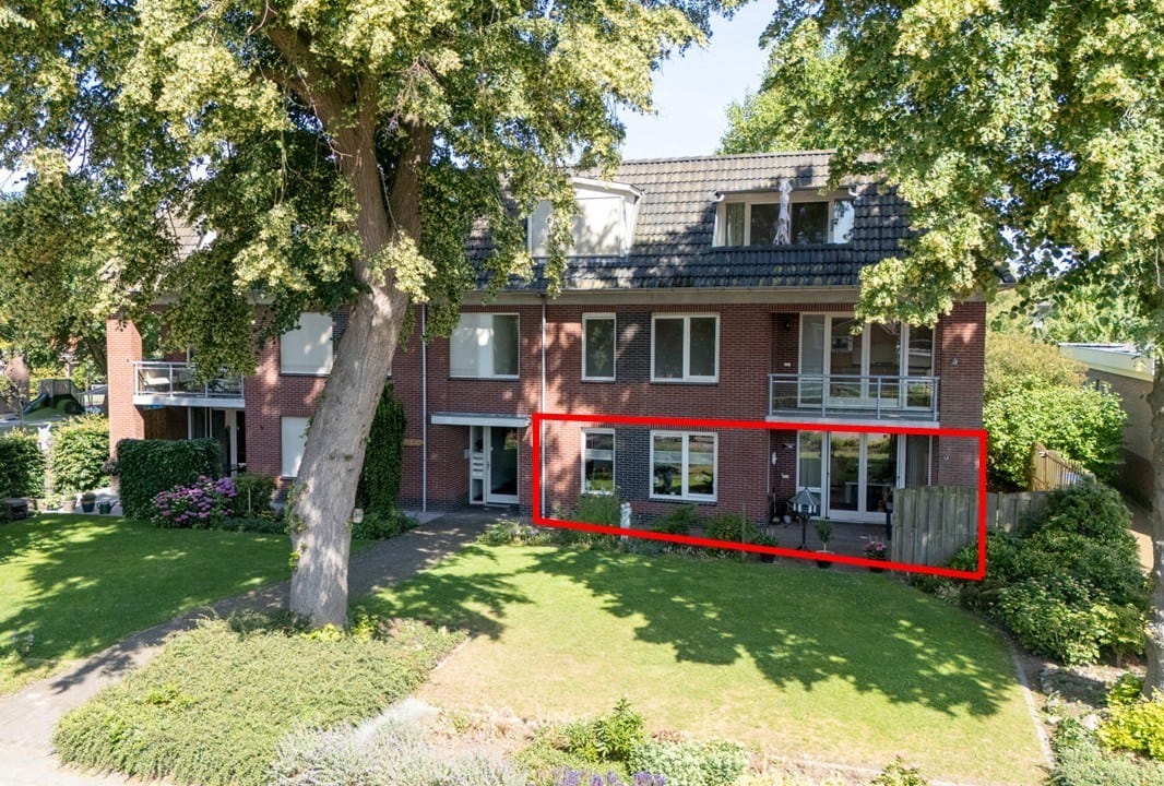 Foto 3 van Spoorstraat 2-01