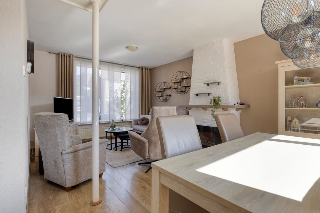 Photo 11 of Overkwartierstraat 8