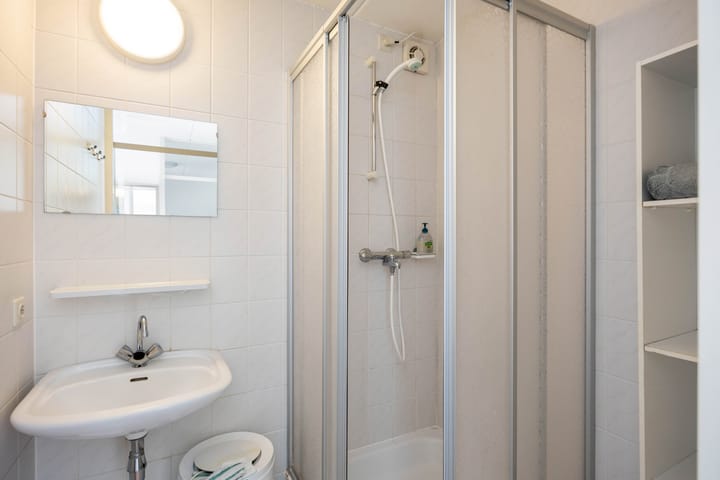 Vrijstaande woning te koop: De Rug 3-162, Lauwersoog