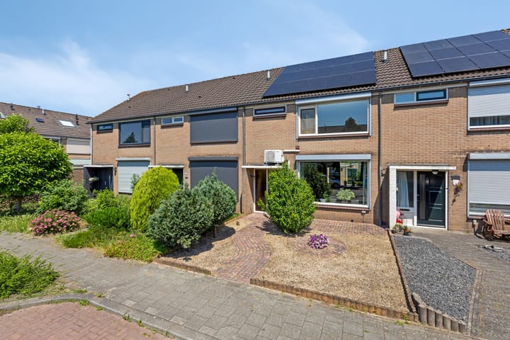 Tussenwoning te koop: Schaapsdrift 197, Zevenaar