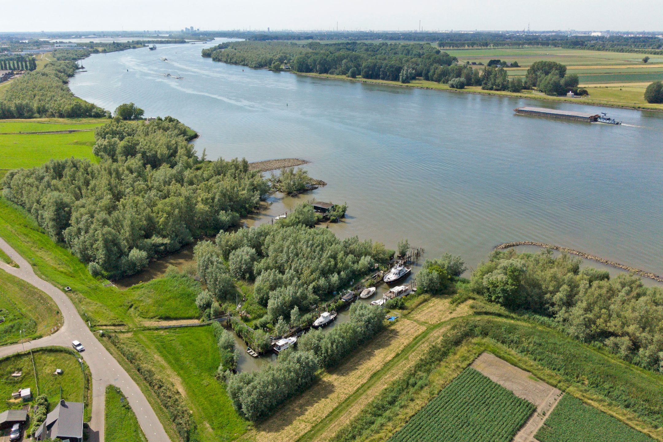 Photo 36 of Wilhelminastraat 1-A