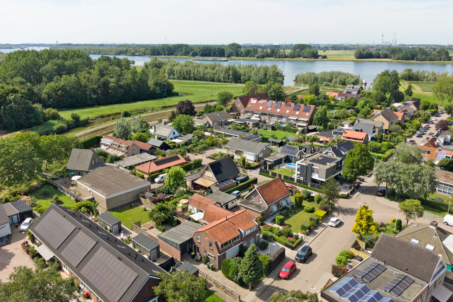Photo 34 of Wilhelminastraat 1-A